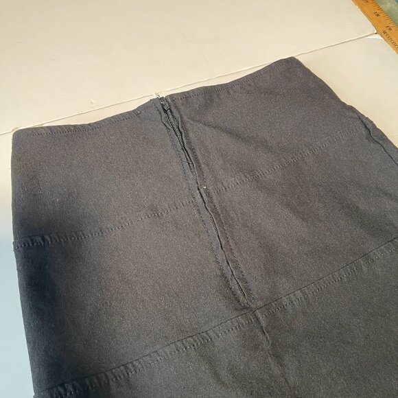 Dynamite Black Pencil Skirt With Hem Details Size 0 - Picture 4 of 8